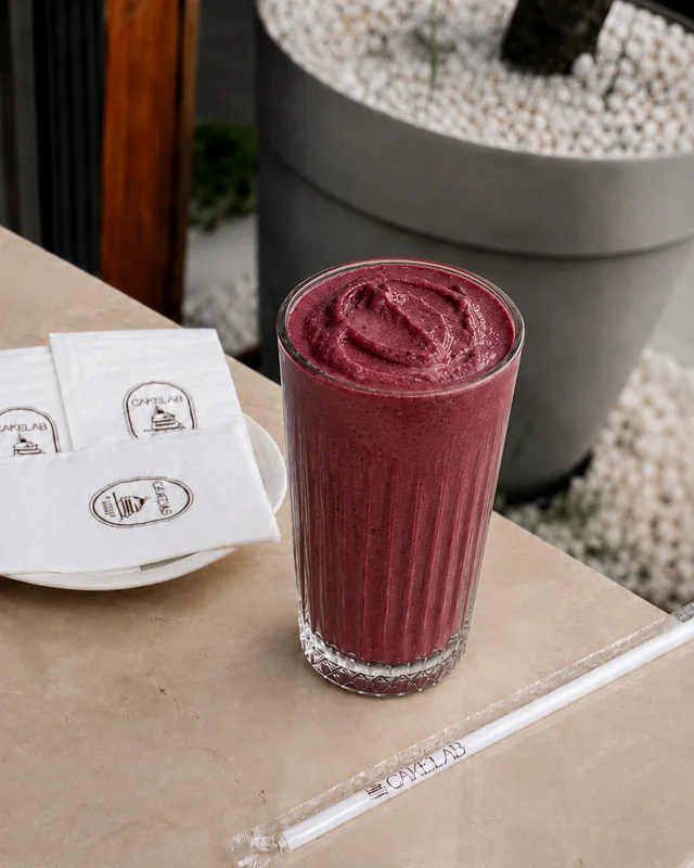 Böğürtlenli Milkshake